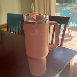 Stanley quencher 40 oz